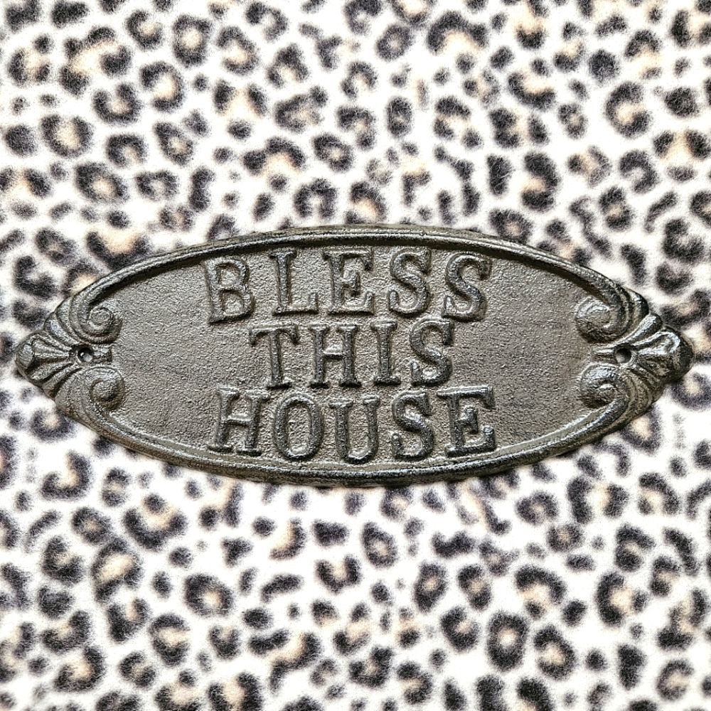 Bless This House Cast Iron Vintage-Style Farmhouse Home Wall Plaque (Brand New!)